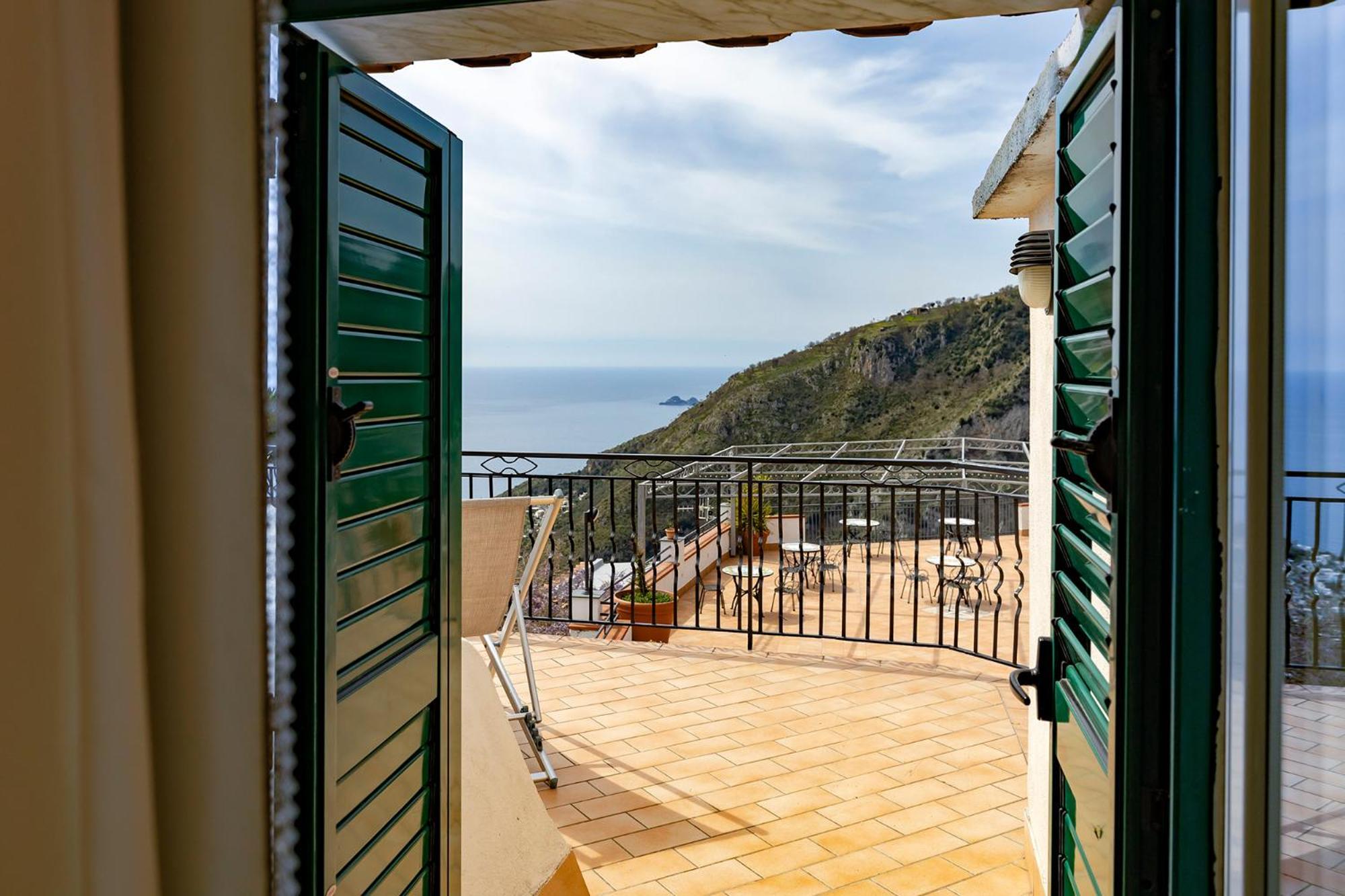 Le Marelle Otel Furore Oda fotoğraf